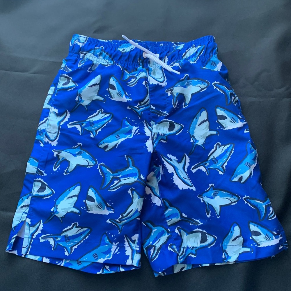 NWT Place Sport (Children’s Place) boys swim trunks size M (7/8)